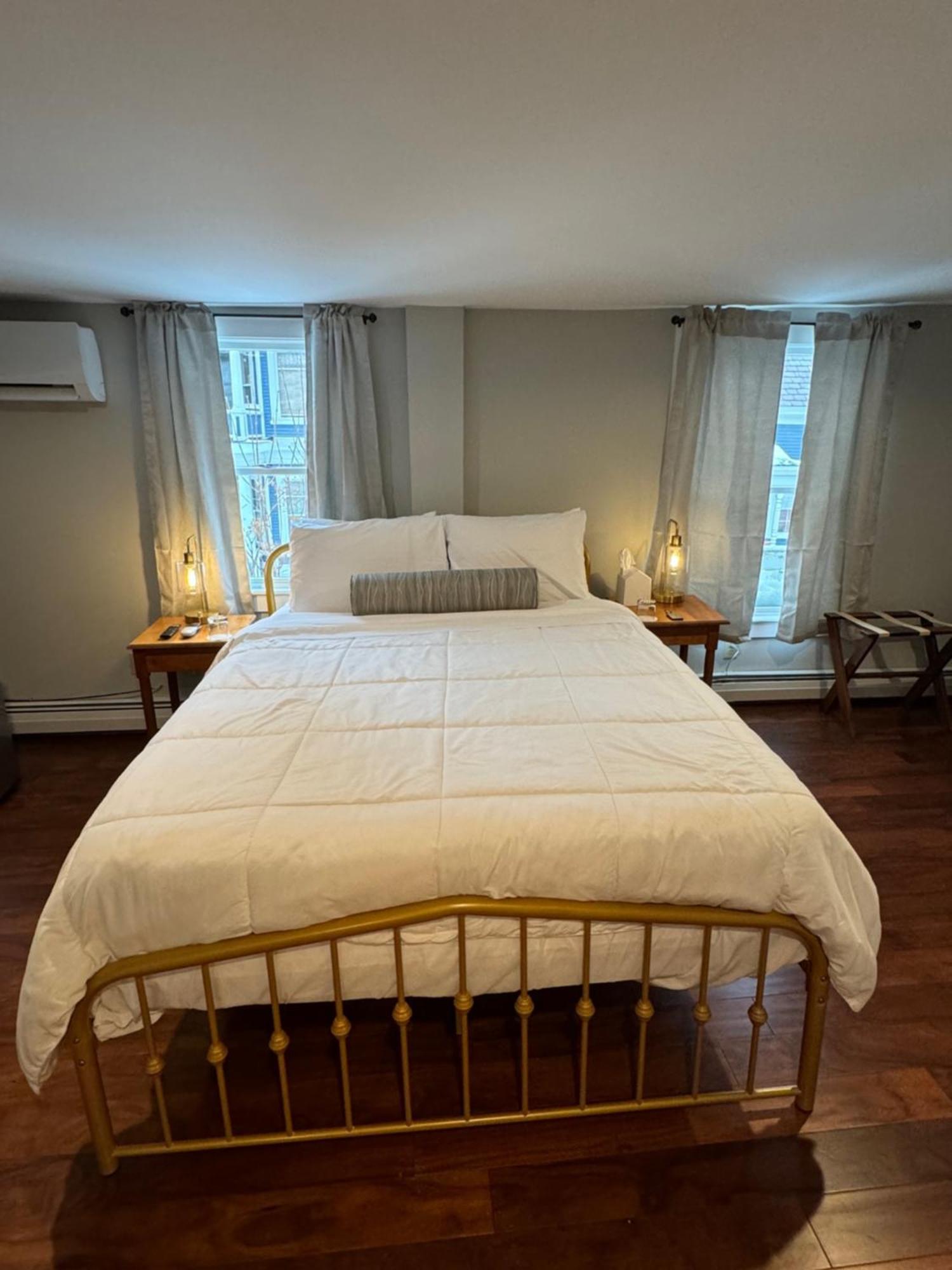 Chester Inn Bagian luar foto