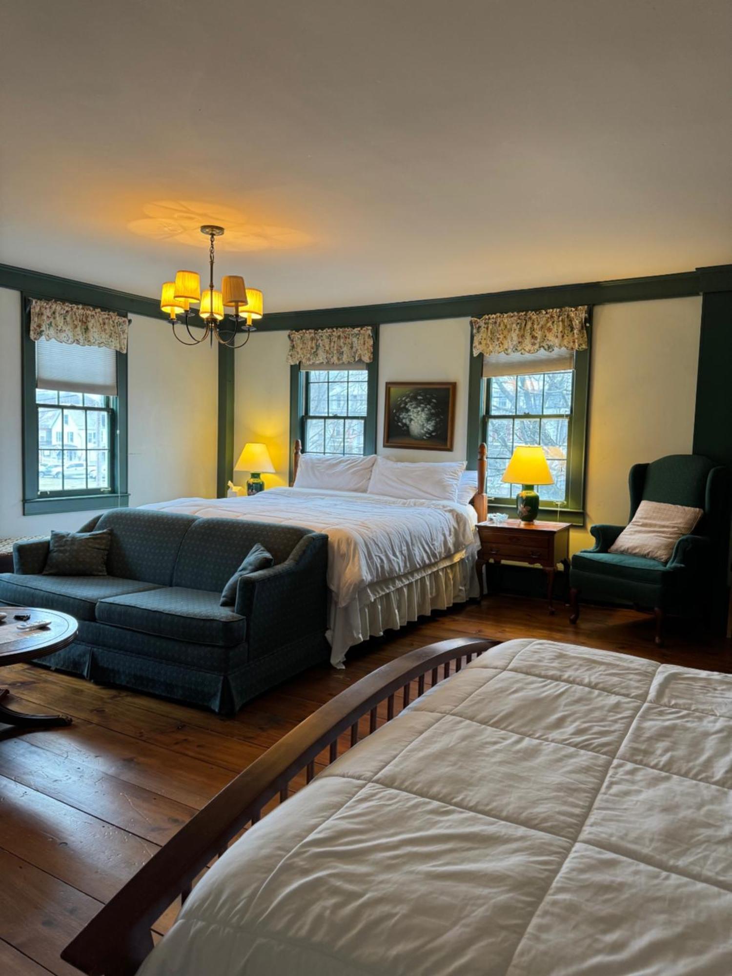 Chester Inn Bagian luar foto